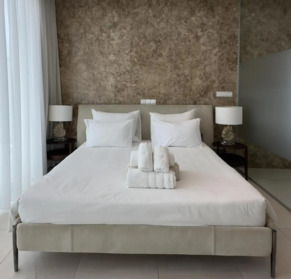 Vivo Mare Beachfront Villas - Seashell Айя-Напа